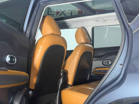 2016 Kia Soul !