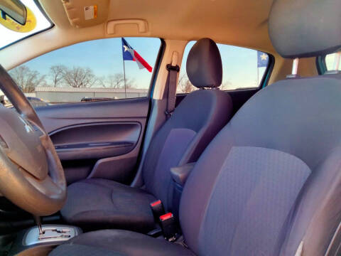 2019 Mitsubishi Mirage ES