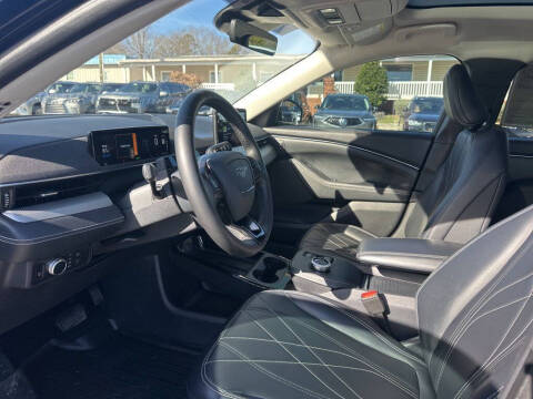 2021 Ford Mustang Mach-E California Route 1