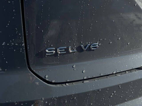 2022 Volkswagen Atlas Cross Sport V6 SEL R-Line 4Motion