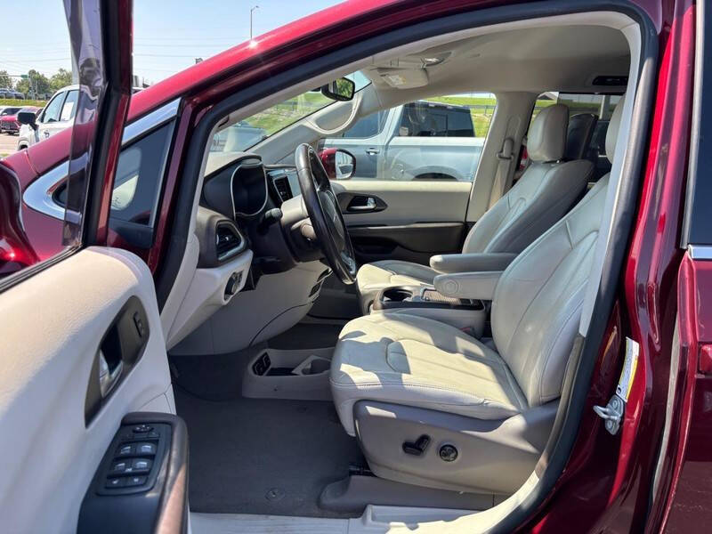 2020 Chrysler Pacifica Touring L Plus