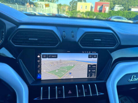 2019 Lamborghini Urus