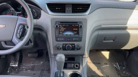 2017 Chevrolet Traverse LS