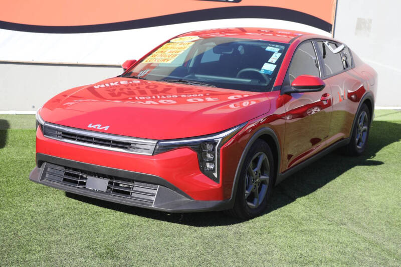 2025 Kia K4