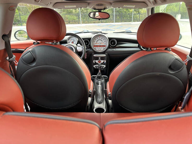 2009 MINI Cooper