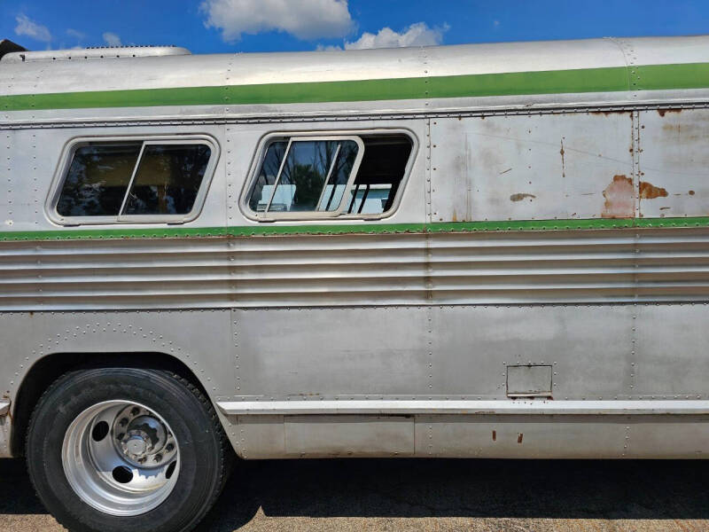 1948 Flxible Bus/RV