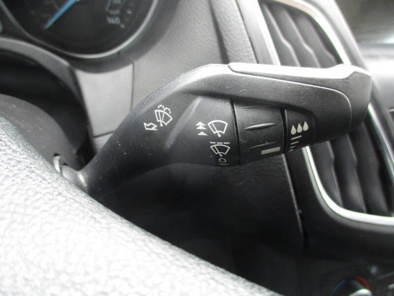 2018 Ford Focus SEL