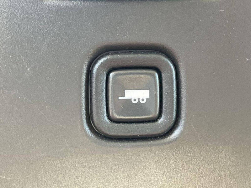 2023 Chevrolet Express 2500