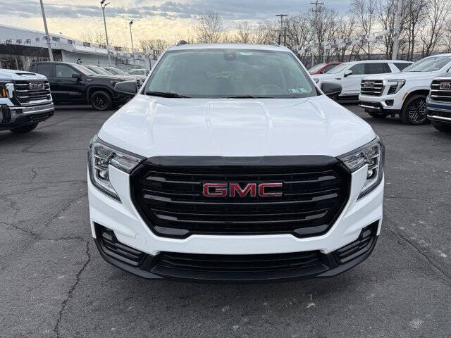 2022 GMC Terrain SLT