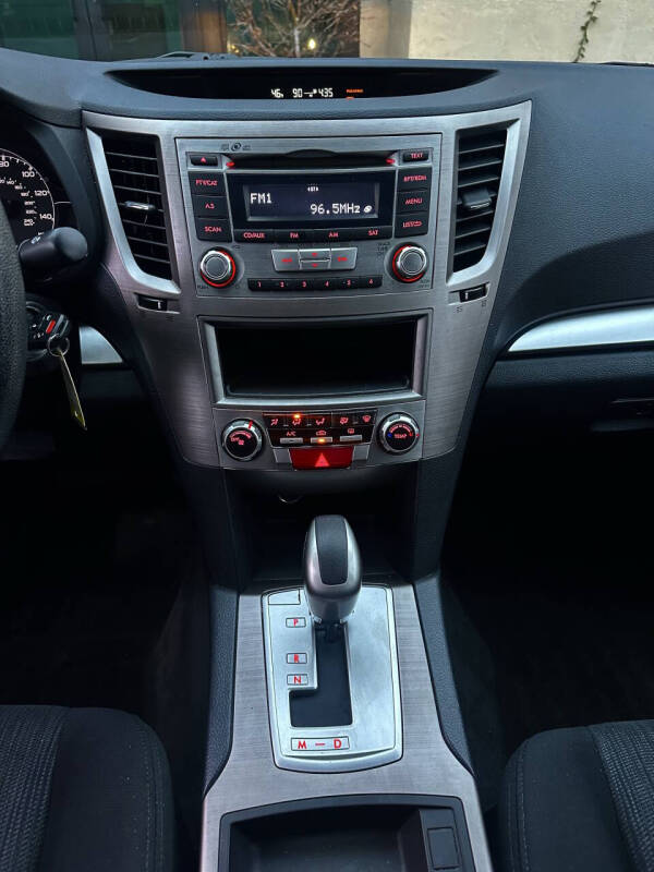 2013 Subaru Legacy 2.5i