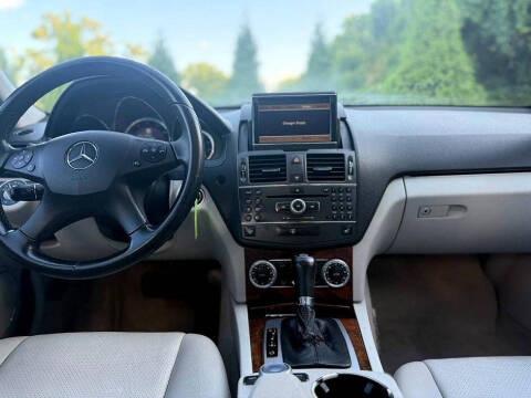 2010 Mercedes-Benz C-Class