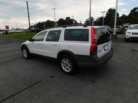 2004 Volvo XC70