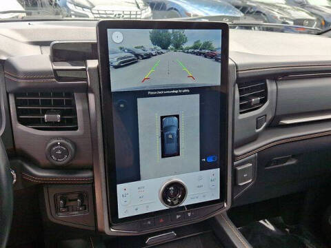 2022 Ford Expedition MAX Platinum