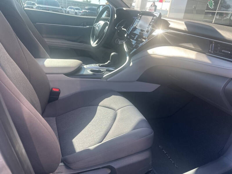 2024 Toyota Camry LE