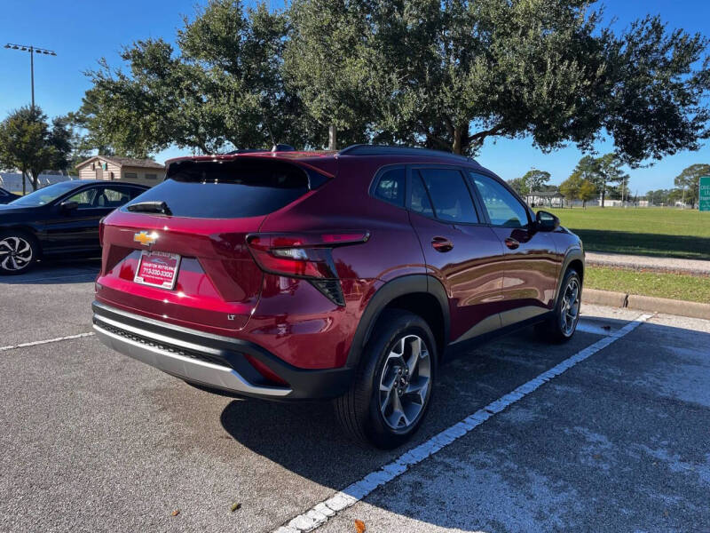 2025 Chevrolet Trax LT
