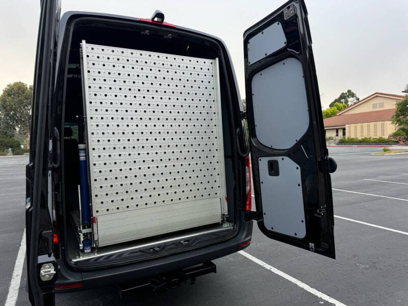 2023 Mercedes-Benz Sprinter 2500