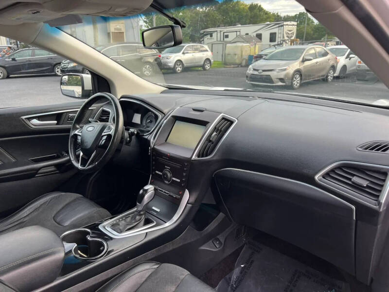 2015 Ford Edge Sport
