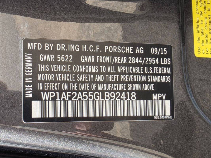 2016 Porsche Macan Turbo