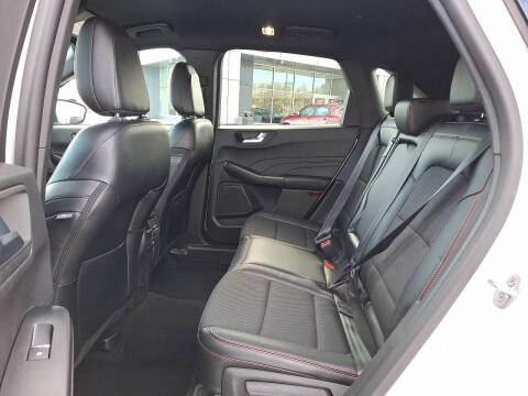 2023 Ford Escape ST-Line Elite