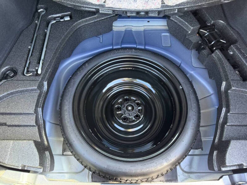 2016 Toyota Prius Two