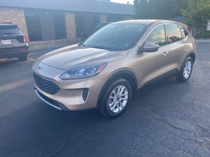 2020 Ford Escape SE
