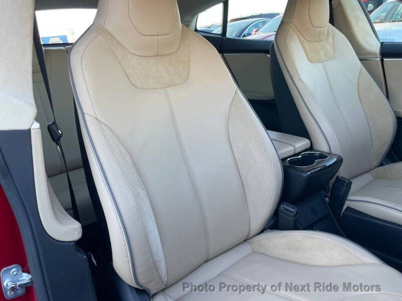 2013 Tesla Model S Performance