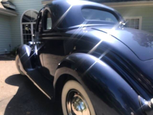1936 Ford Model 68