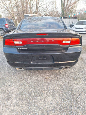 2013 Dodge Charger SE
