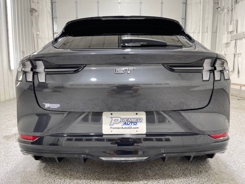 2022 Ford Mustang Mach-E GT