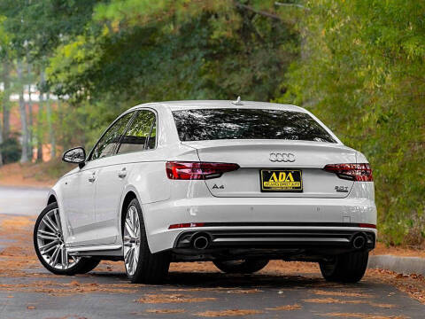 2018 Audi A4 2.0T quattro Prestige