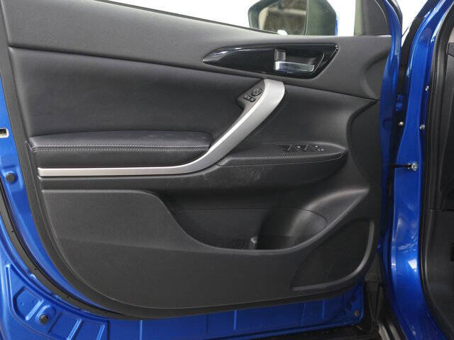 2022 Mitsubishi Eclipse Cross SE
