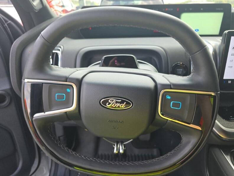 2025 Ford Expedition Tremor