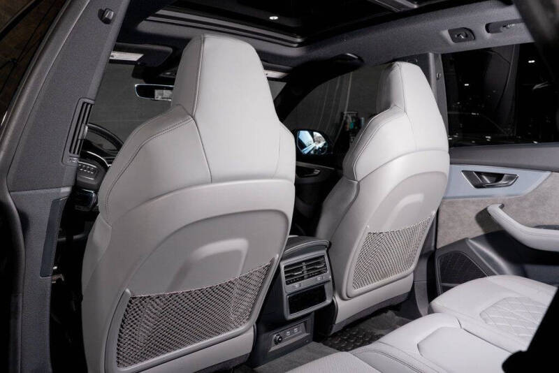 2021 Audi SQ8 4.0T quattro Prestige