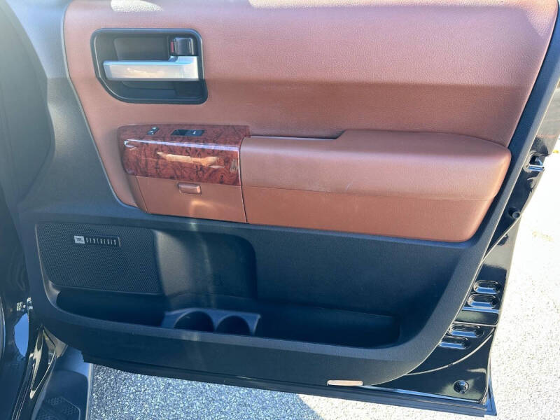 2018 Toyota Sequoia Platinum