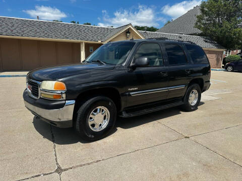 2003 GMC Yukon for sale at Decisive Auto Sales in Shelby Township MI