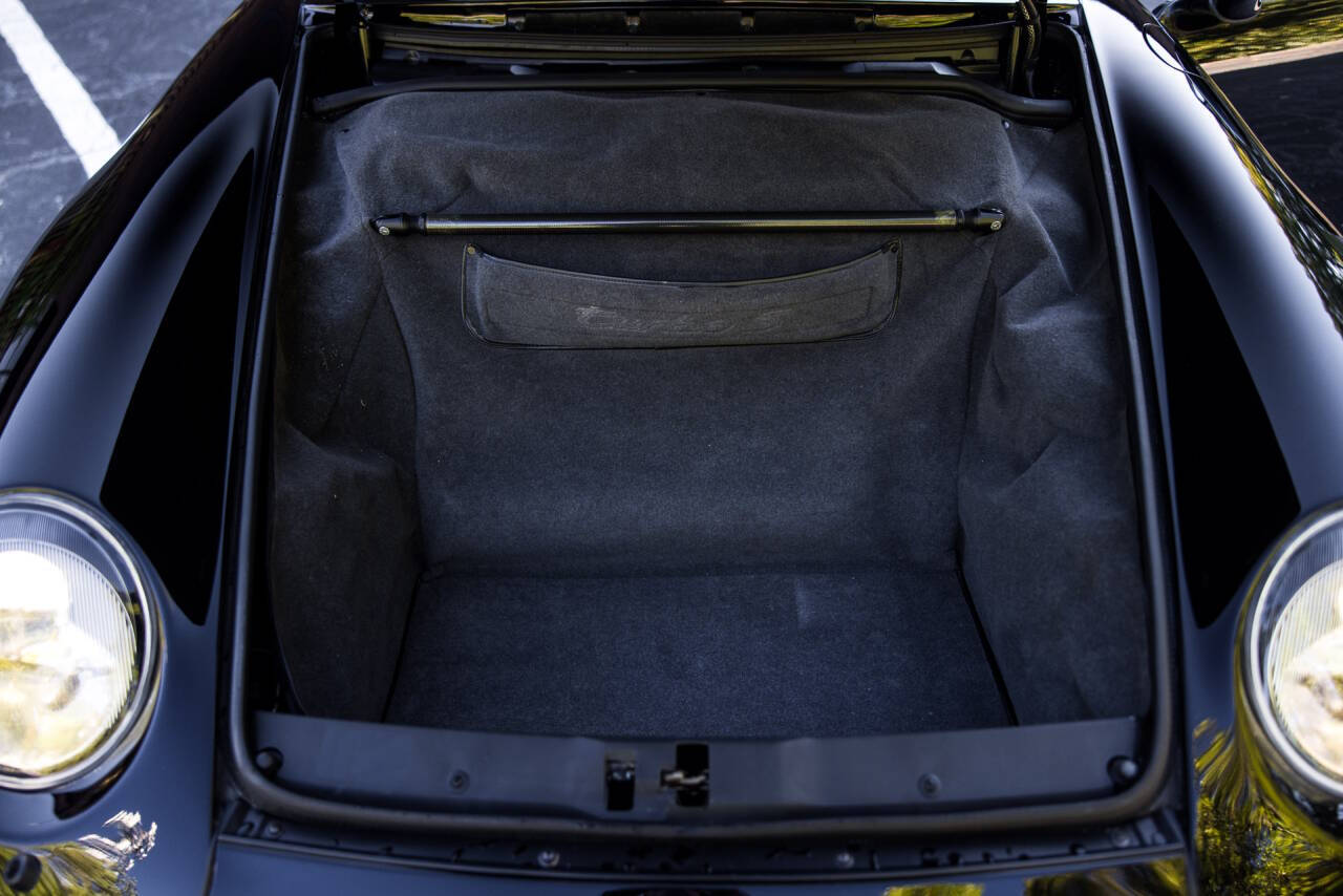 1997 Porsche 911 41