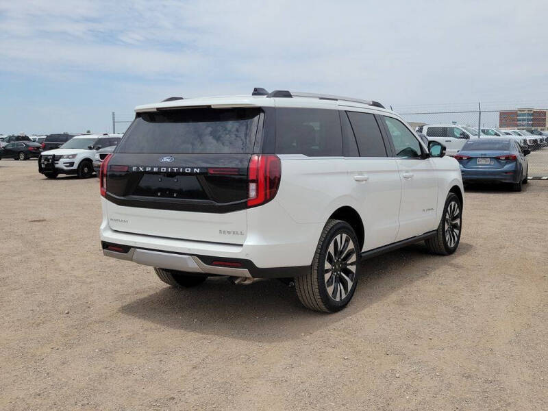 2026 Ford Expedition Platinum