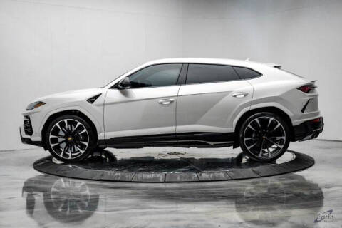 2022 Lamborghini Urus
