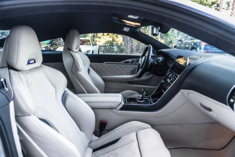 2020 BMW M8