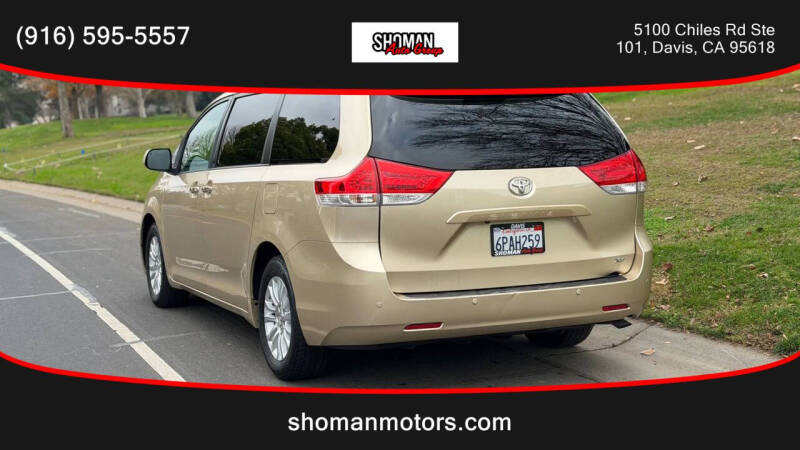 2011 Toyota Sienna
