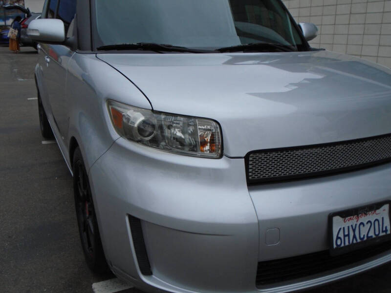 2009 Scion xB