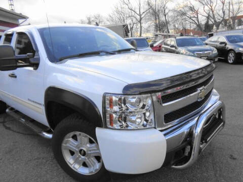 2009 Chevrolet Silverado 1500 for sale at Yosh Motors in Newark NJ