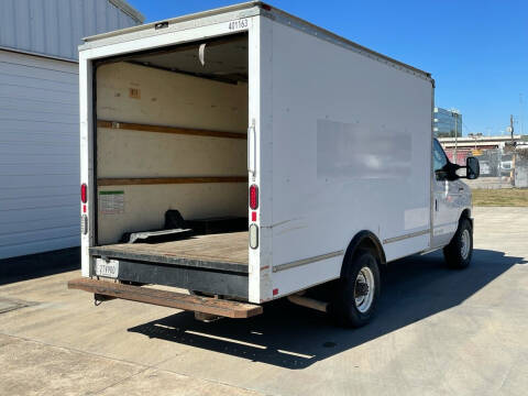 2014 Ford E-Series E-350 SD