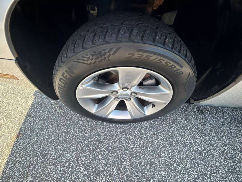 2009 Dodge Challenger SE