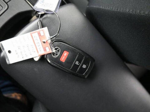 2023 Toyota Prius LE