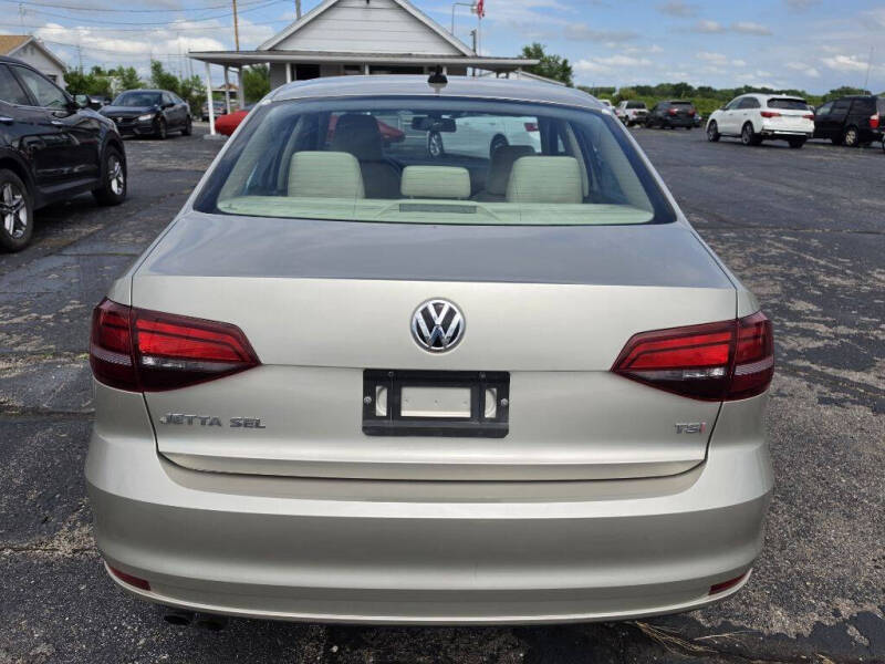 2016 Volkswagen Jetta