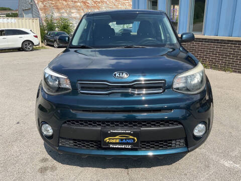 2017 Kia Soul +