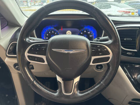 2019 Chrysler Pacifica Touring L Plus