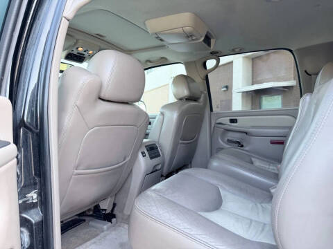 2005 GMC Yukon XL Denali