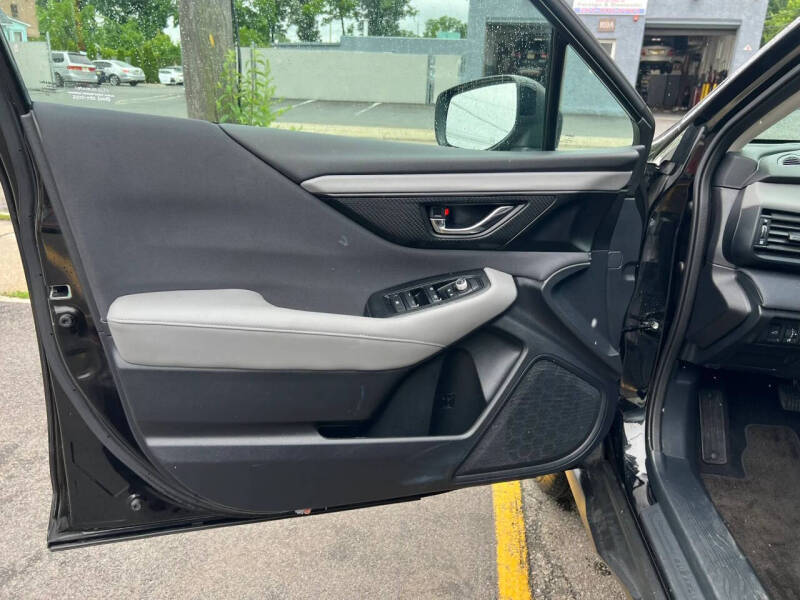 2022 Subaru Outback Premium